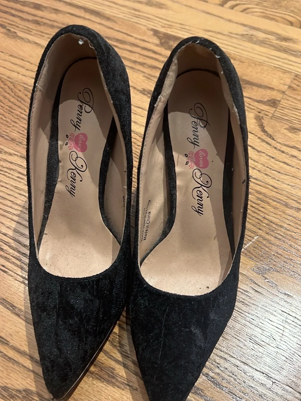 Penny Loves Kenny Black Pointed Toe Suede Pumps